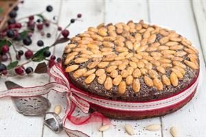 Healtheries Christmas Cake